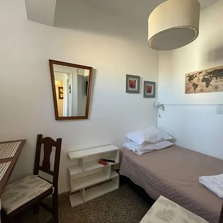 Pequeno Y Acogedor Depto Sin Cocina Apartment Cordoba Exterior photo
